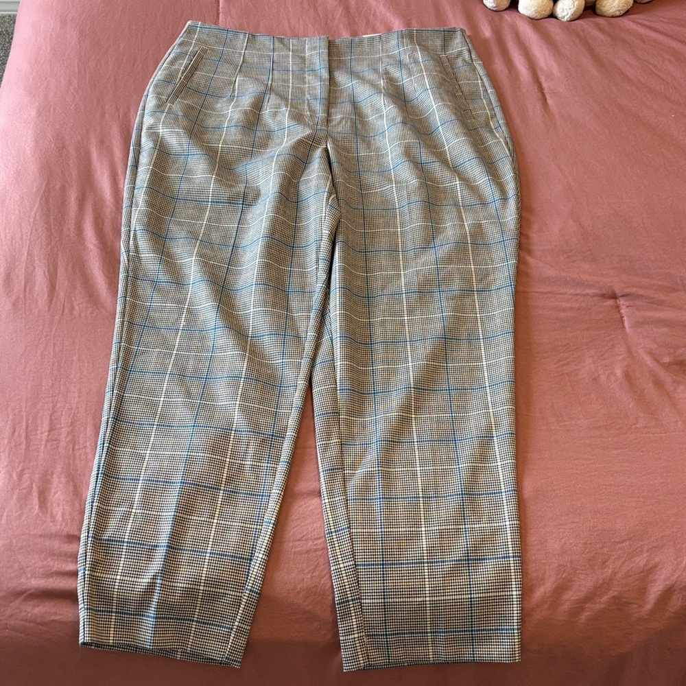 Nine West women’s Plaid Pants - Gray and Blue